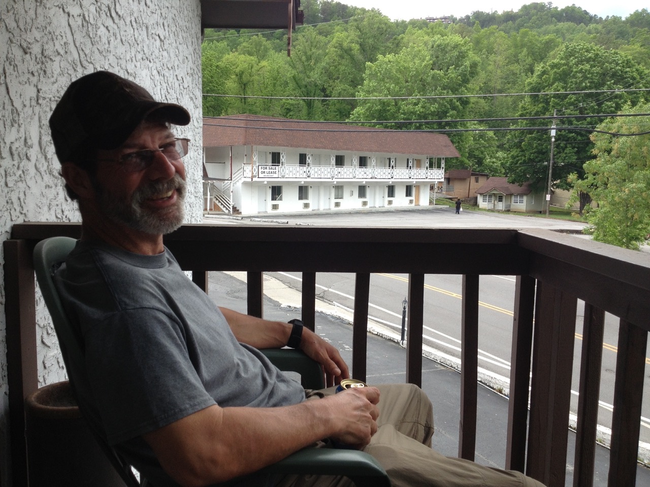 Enjoying a last beer with Buffalo Joe